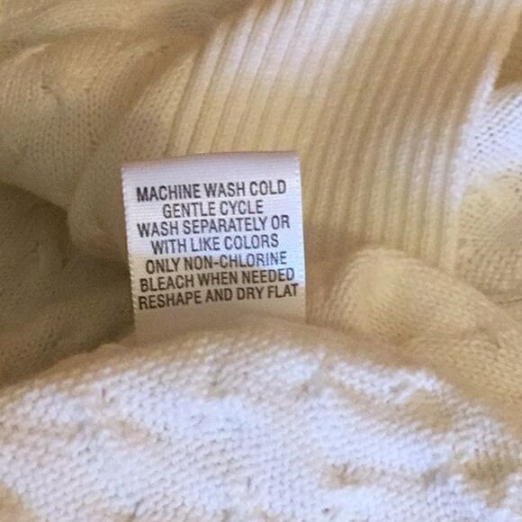 NWT White sweater with a basket weave design in size 3 XL any STUDIO WORKS - Picture 13 of 13